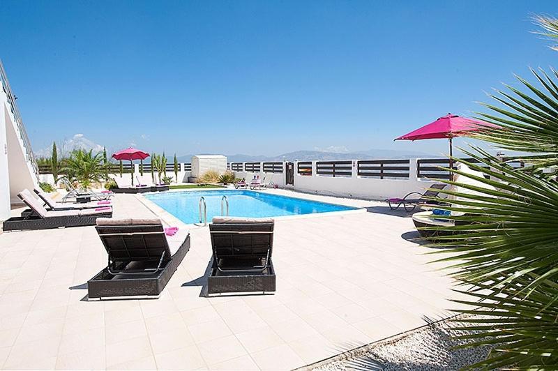 Villa Arcadia, Kallepia Paphos Ngoại thất bức ảnh